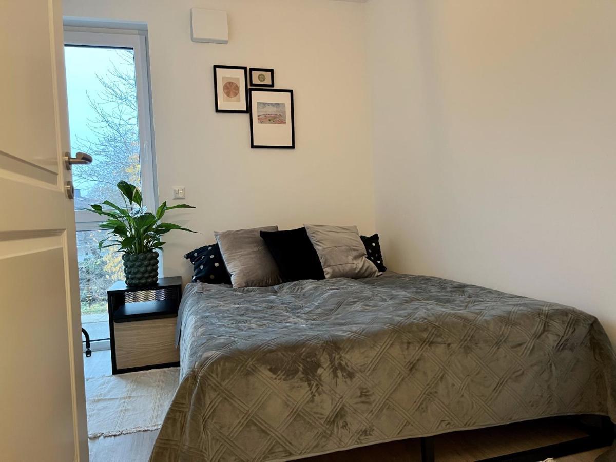 Gemuetliche Apartments Direkt An Der Grenze Von Hamburg Norderstedt Exterior foto
